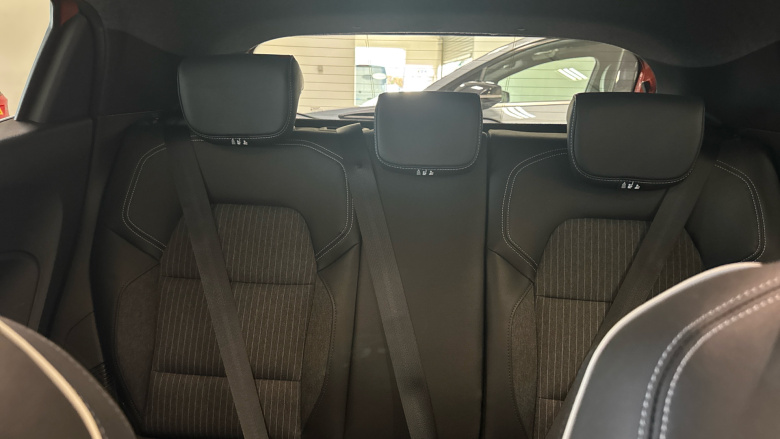 Renault Clio 1.6 E-TECH full hybrid 145 Techno 5dr Auto Hybrid Hatchback